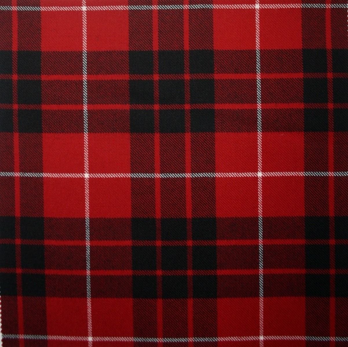 Clan Munro Black Red Tartan Kilt - Image 2